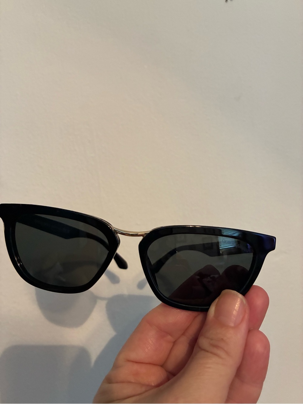 Armani Black Polarized Women’s  Sunglasses - Picture 3 of 4